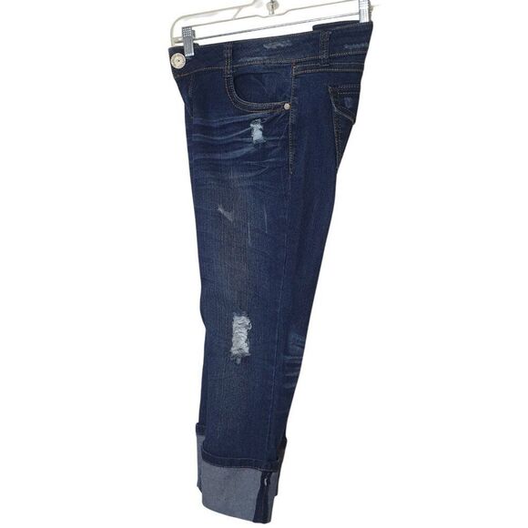 Almost Famous Juniors Distressed Capri Jeans 11 Y2K Dark Pop Punk Roll Cuff Edgy - Picture 2 of 5